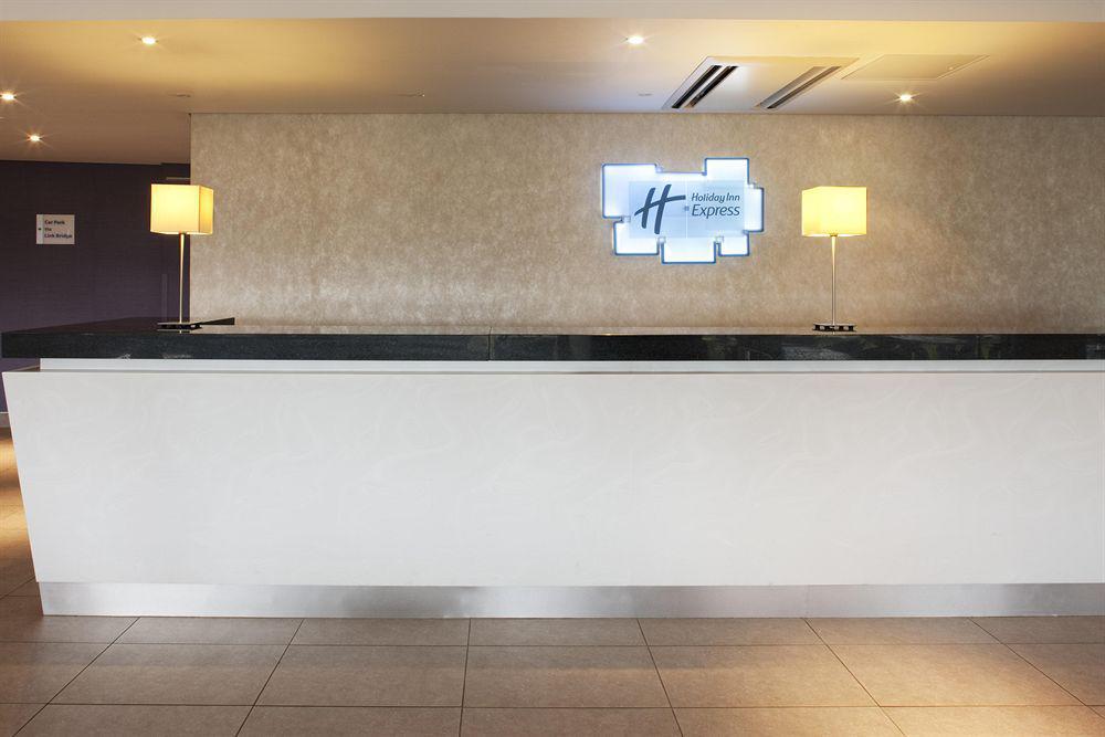 Holiday Inn Express Dundee By Ihg Interior photo